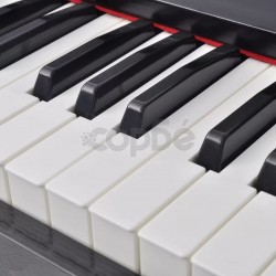 Дигитално пиано с 88 клавиша и педали, борд от черен меламин