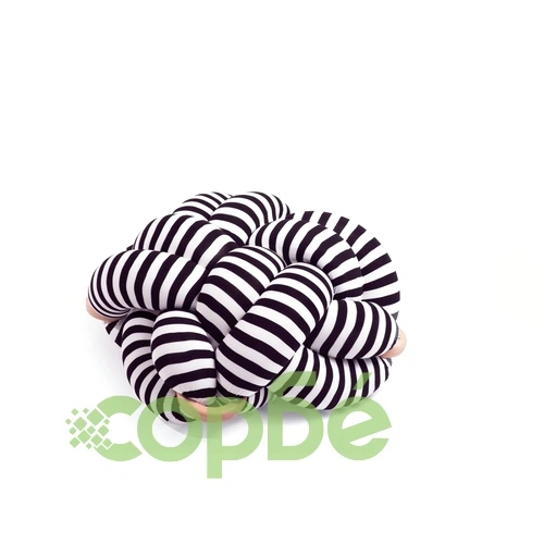 Пуф табуретка черно-бял микрофибър ➤ топ цена ➤ sorbe.bg