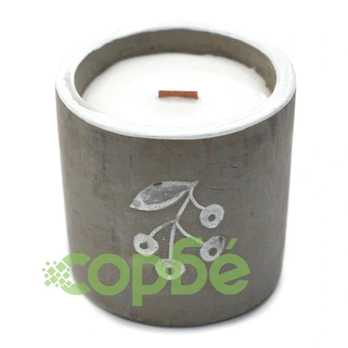 Med Concrete Soy Candle - Berrys - Juniper and Sweet Gin ➤ топ цена ➤ sorbe.bg