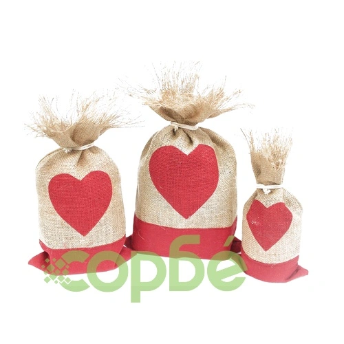 Danish Pouch Set of 3 - Red and Heart ➤ топ цена ➤ sorbe.bg