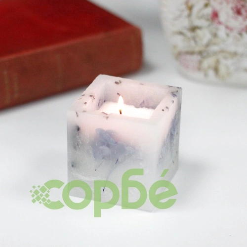 Enchanted Candle - Small Square Jar - Lavender ➤ топ цена ➤ sorbe.bg