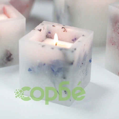 Enchanted Candle - Small Square Jar - Lavender ➤ топ цена ➤ sorbe.bg