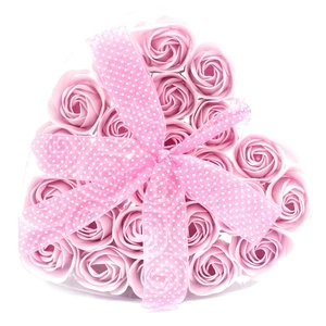 Set of 24 Soap Flower Heart Box - Pink Roses