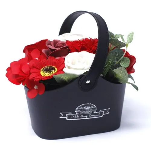 Bouquet Petite Basket - Rich Reds на топ цена от sorbe.bg Bouquet Petite Basket - Rich Reds ➤ топ цена ➤ sorbe.bg