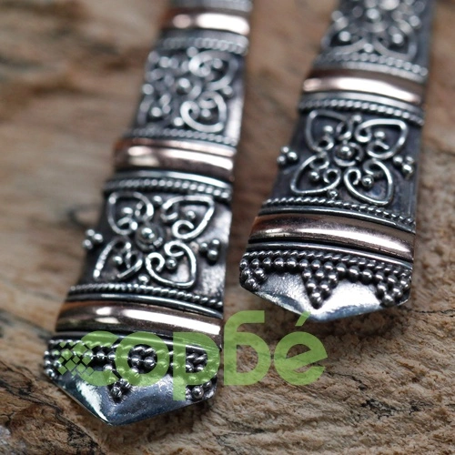 Silver and Gold Earring - Tribal Drops на топ цена от sorbe.bg Silver and Gold Earring - Tribal Drops ➤ топ цена ➤ sorbe.bg