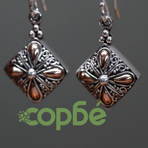Silver and Gold Earring - Square Drop ➤ топ цена ➤ sorbe.bg