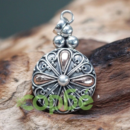 Silver and Gold Pendant - Classic Round ➤ топ цена ➤ sorbe.bg