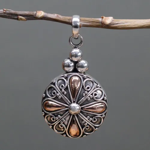 Silver and Gold Pendant - Classic Round ➤ топ цена ➤ sorbe.bg