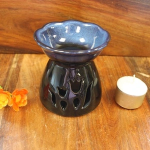 Tulip Design Oil Burner - Black and Blue
