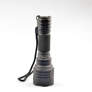 Мощен подцевен фенер Dulotec C8+ Shooter 950 м далекобойност