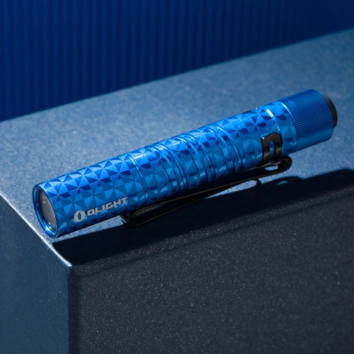 Фенерче Olight i3T EOS 180lm - Pinwheel Blue ➤ топ цена ➤ sorbe.bg