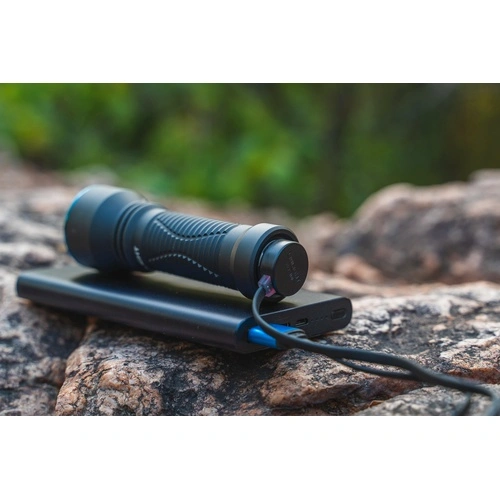 Супер далекобоен EDC фенер Olight Javelot Mini 1000 лумена, 600м ➤ топ цена ➤ sorbe.bg