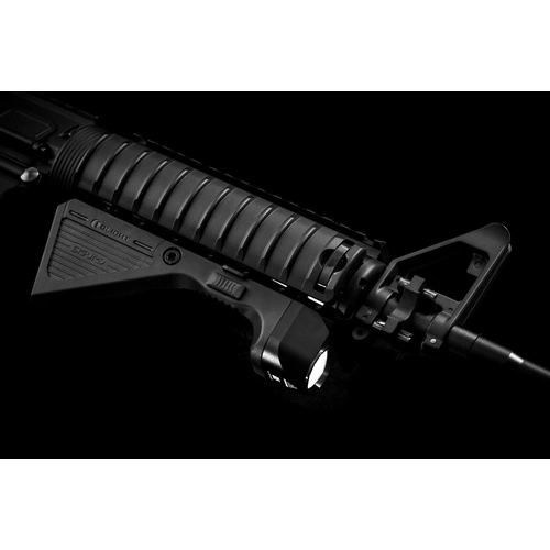 Тактическа ръкохватка с вграден Фенер Olight Sigurd 1450 лумена, 240м ➤ топ цена ➤ sorbe.bg