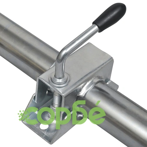 Крик за ремарке 60 мм с колело, 2 опорни тръби и 3 скоби от поцинкована стомана ➤ топ цена ➤ sorbe.bg