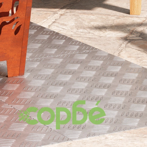 Алуминиеви чекер плочи против подхлъзване 4 бр. 70x50 см ➤ топ цена ➤ sorbe.bg