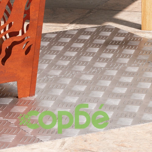 Антиплъзгащи алуминиеви плочи за стълби, 4 бр., 80x50x0.3 см, сребристи ➤ топ цена ➤ sorbe.bg