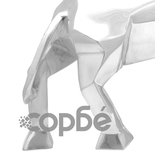 Скулптура на бик от алуминий, сребрист цвят, 74x23x39 см, декоративна фигура ➤ топ цена ➤ sorbe.bg