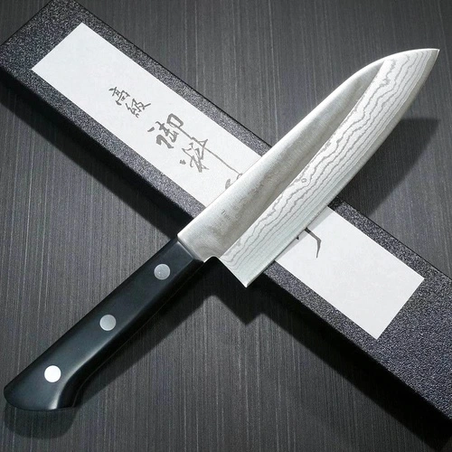 Кухненски нож Tojiro DP Damascus Santoku Knife 170мм F-331 - VG10 - ламинат 37 пласта ➤ топ цена ➤ sorbe.bg