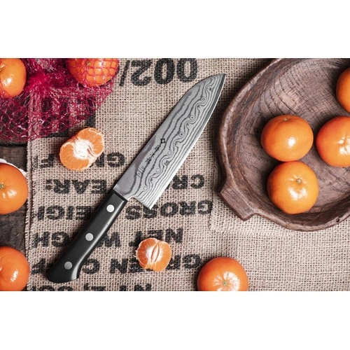 Кухненски нож Tojiro DP Damascus Santoku Knife 170мм F-331 - VG10 - ламинат 37 пласта ➤ топ цена ➤ sorbe.bg