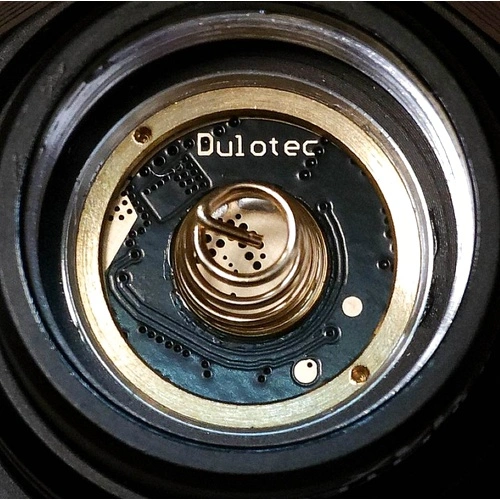Фенер Dulotec Convoy L21A MAX, до 1700 лумена, 1400 метра далекобойност, SFT25R диод с батерия и зарядно ➤ топ цена ➤ sorbe.bg