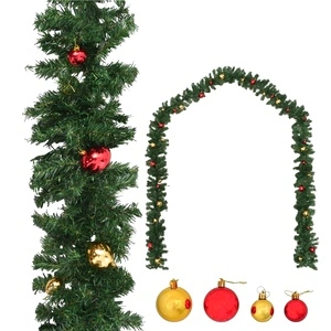 Коледен гирлянд, декориран с топки, 20 м