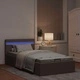Легло с повдигащ механизъм и LED таупе текстил 100x200 см