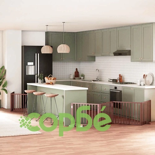 Сгъваема преграда за куче с врата 6 панела кафява 480 см топола ➤ топ цена ➤ sorbe.bg