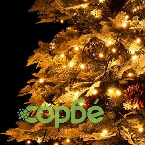 Готова осветена коледна елха с шишарки зелена 195 см PVC и PE ➤ топ цена ➤ sorbe.bg