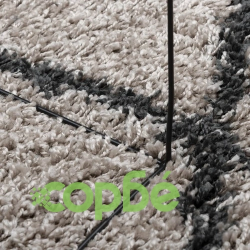 Шаги килим с дълъг косъм 