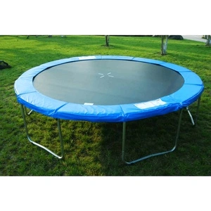 Отскачаща повърхност, подходяща за трамплин с  427 см.