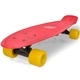 Ретро скейтборд с червена дъска и жълти колела