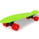 Ретро скейтборд със зелена дъска и червени колела