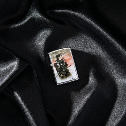 Запалка Zippo Luis Royo Design 49767 ➤ топ цена ➤ sorbe.bg