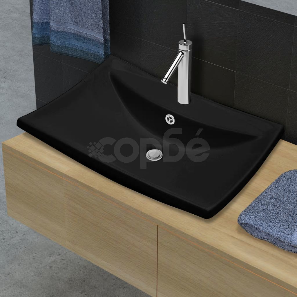 Черна керамична мивка с преливник и отвор за смесител, правоъгълна 